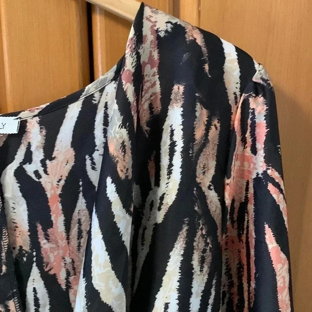 faux wrap  blouse L